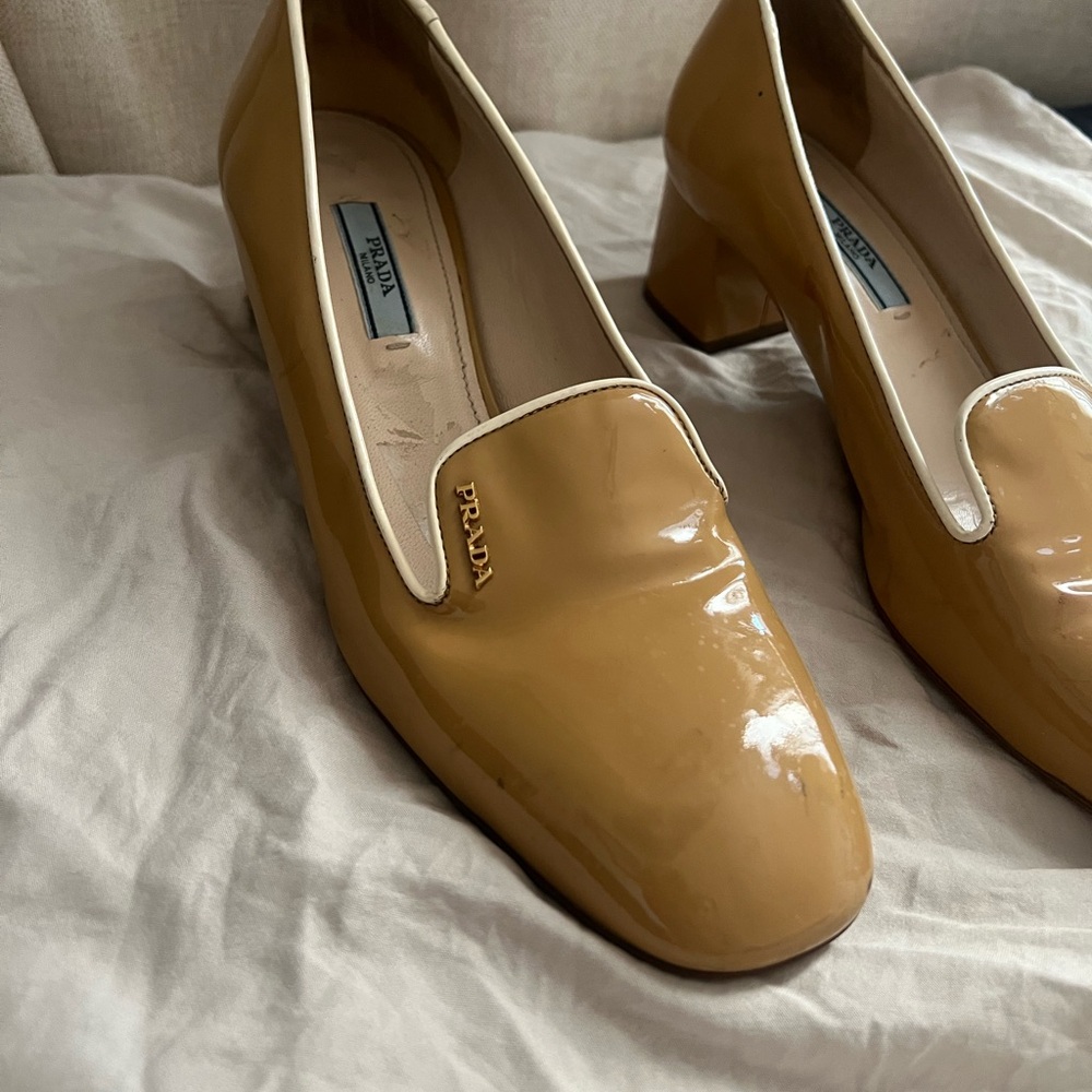 Prada Tan Patent Leather Heels with Low Heel